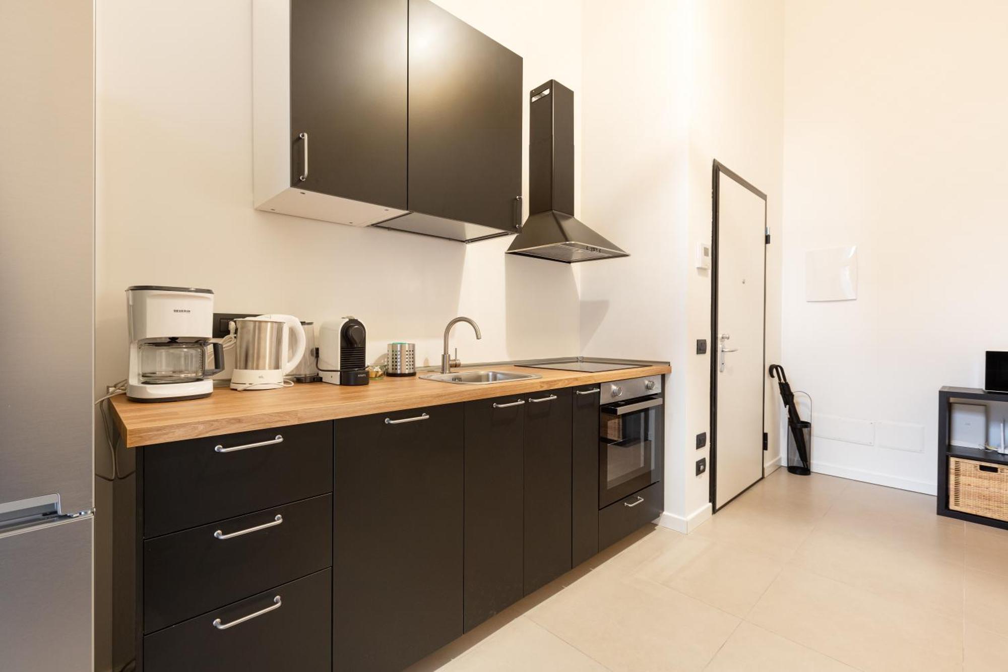Cozy Corner With Balcony And Private Garage! Apartment Milan Exterior photo