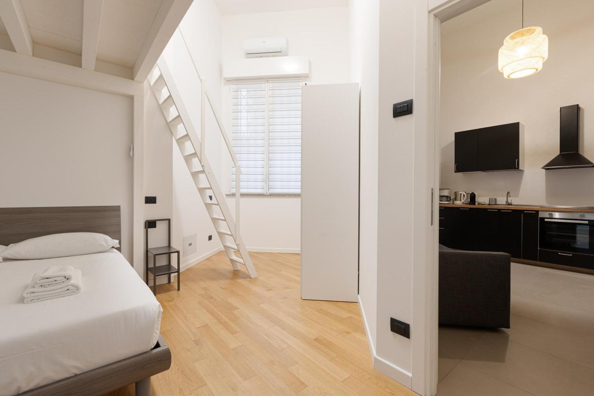 Cozy Corner With Balcony And Private Garage! Apartment Milan Exterior photo